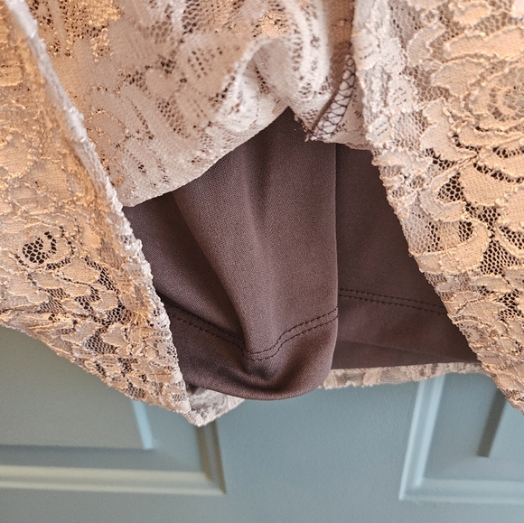 GLITTER Gray 3/4 Sleeve Lace Dress - Picture 3 of 7